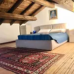 Private Terrace Penthouse With Elevator Piazza Spagna Rom